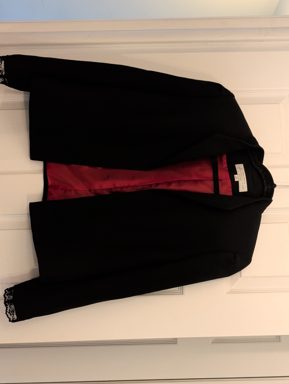 EUC Tahari Blazer 16P